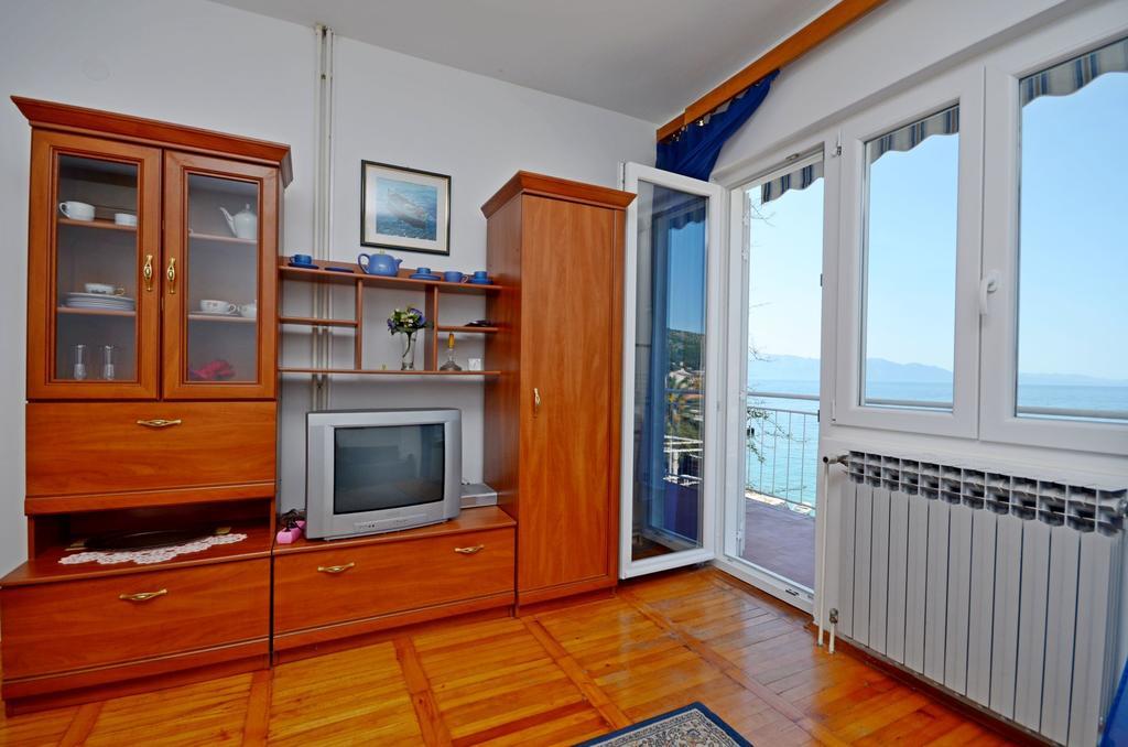 Apartment Ksenija Drvenik  Exterior foto